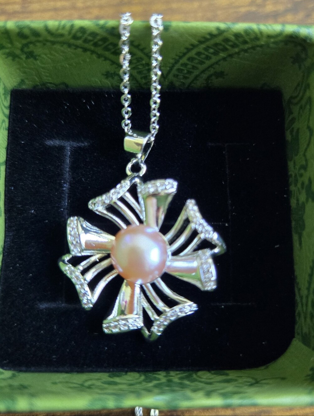 Silver Floral Pearl Pendant Necklace with Pink Pearl Accent
